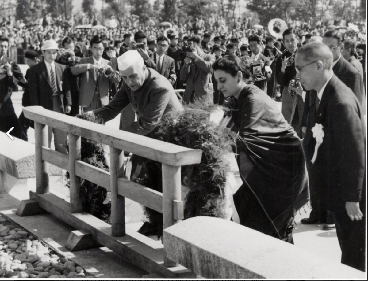 ashoswai's tweet photo. No obnoxious Indian diaspora around - They are all local Japanese gathering to see JL Nehru and Indira Gandhi! https://t.co/izjPREttF3