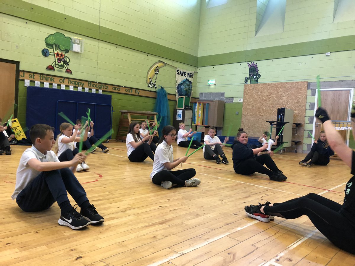 Gourockpr's tweet photo. The children had a ball with Kelly today trying out this new, fun way to exercise! ๐ฅ #generationpound #funfitstudios @GPS_primary ๐ฅต https://t.co/rtQ1D151c8