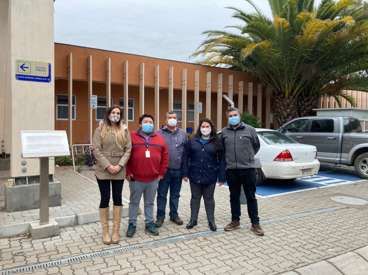 Agencia__SE's tweet photo. Directora ejecutiva @rosariquelmeh participa en la inauguración del Proyecto Fotovoltaico CESFAM Valle Mar de Navidad.

Este hito marca la entrega del proyecto “Energía Sostenible CESFAM Navidad", cofinanciado por la AgenciaSE y el @MinEnergia, en el marco del 5º Concurso de IEL. https://t.co/wJicnTWrbn