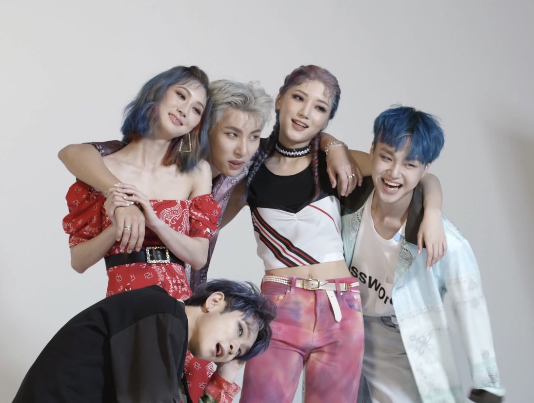 checkmatezones's tweet photo. I miss them :( https://t.co/LFP51YZdJ6