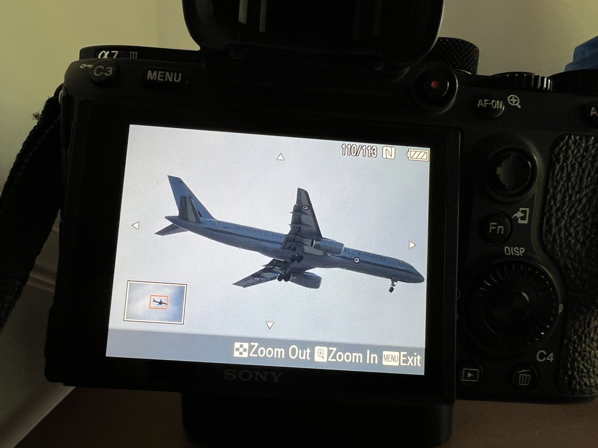 LuisAtJFK's tweet photo. Saw the @JetTipNet notification earlier today and thought to myself: “There’s no way a New Zealand Air Force 757 will go to LGA, it HAS to be a mistake”.

Well, turns out it can actually happen and all I got was a backlit picture from my balcony on final approach 😭 https://t.co/90LlmCd7PL