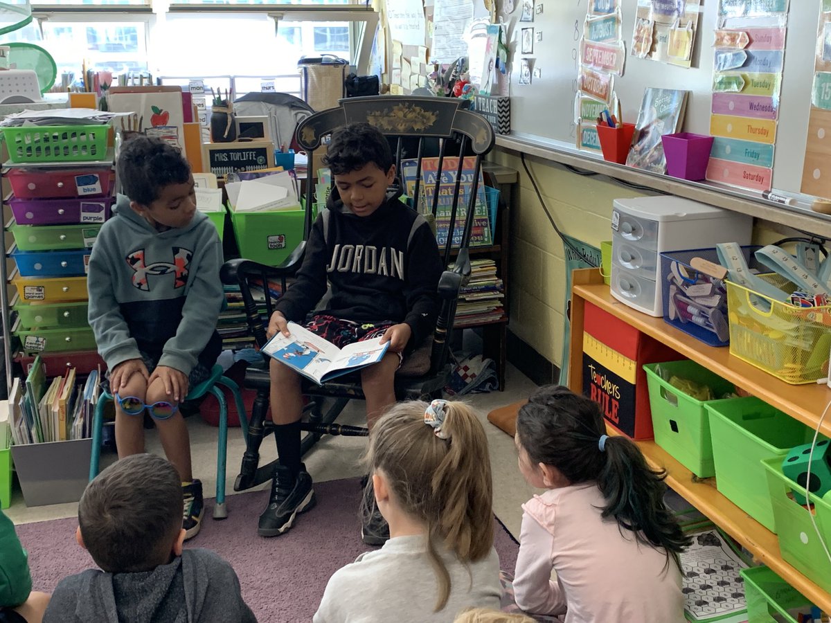 Julianne Topliffe tweet media