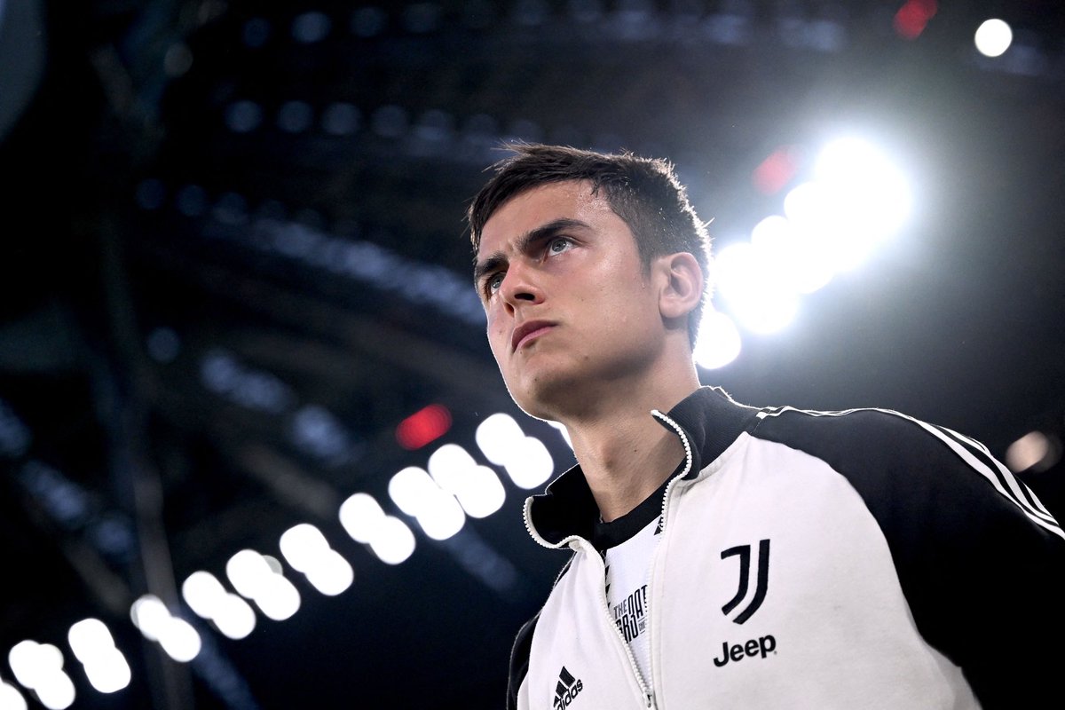 Paulo Dybala tells Sky Sport on his future club: “I’ve not decided yet. I will be in Spain tomorrow, then it will be time for holidays… I’ll pick the best club for me”. 🇦🇷 #Dybala

“If Kimpembé told me about Psg? I don’t know, I really don’t know what I’m gonna decide”.