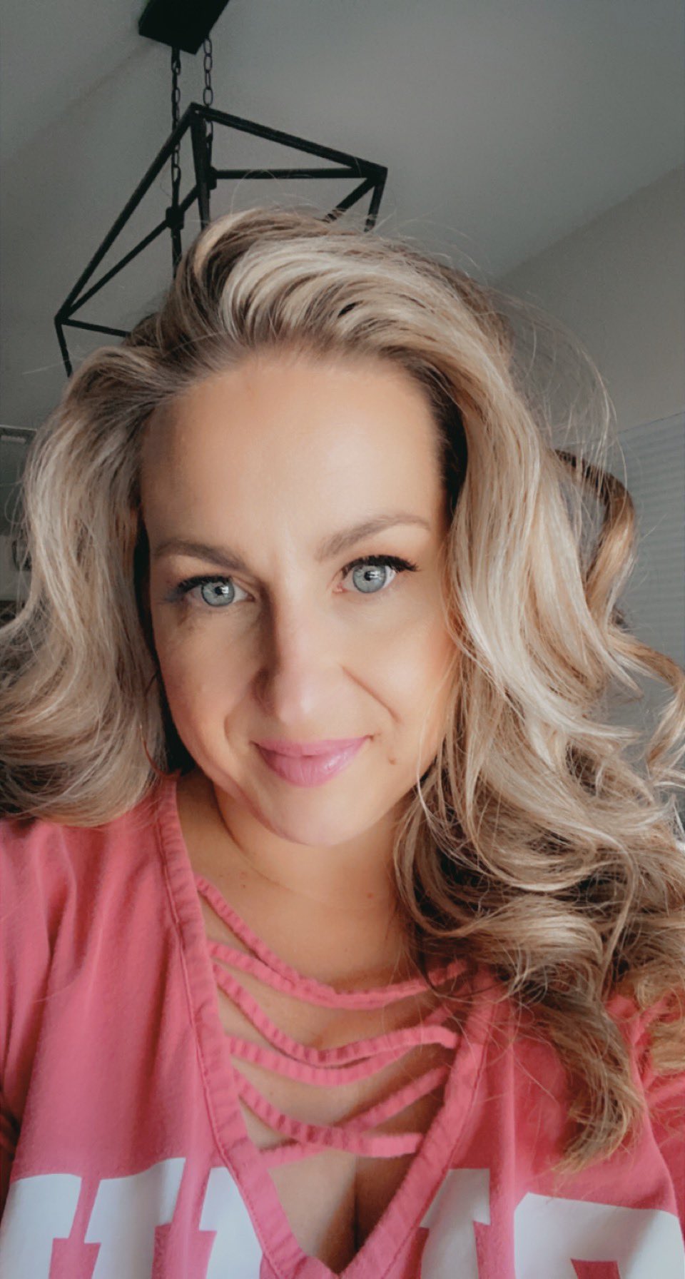 TW Pornstars - 3 pic. Daphne. Twitter. It has been a busy photo and