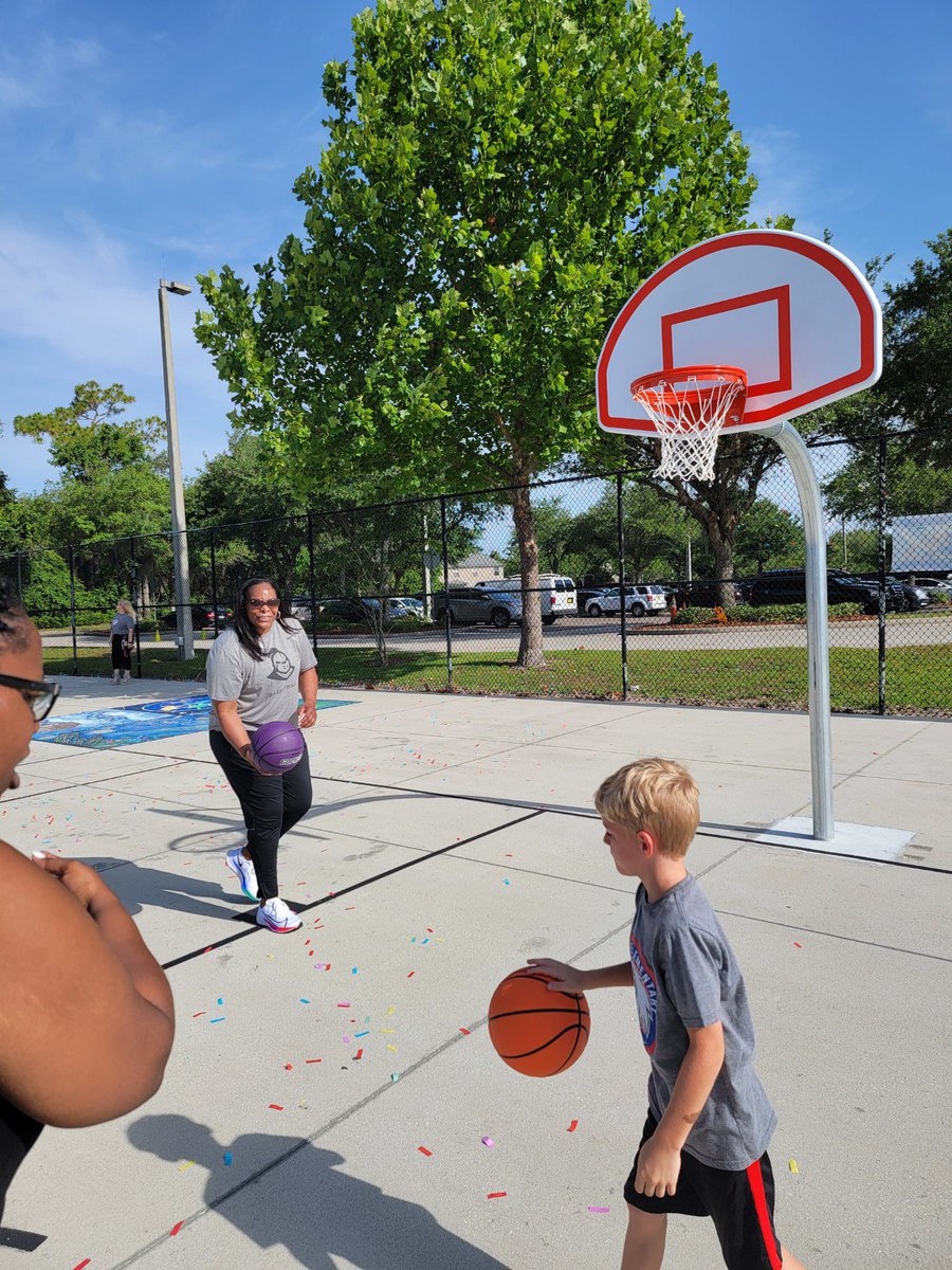 East Lake ES OCPS tweet media