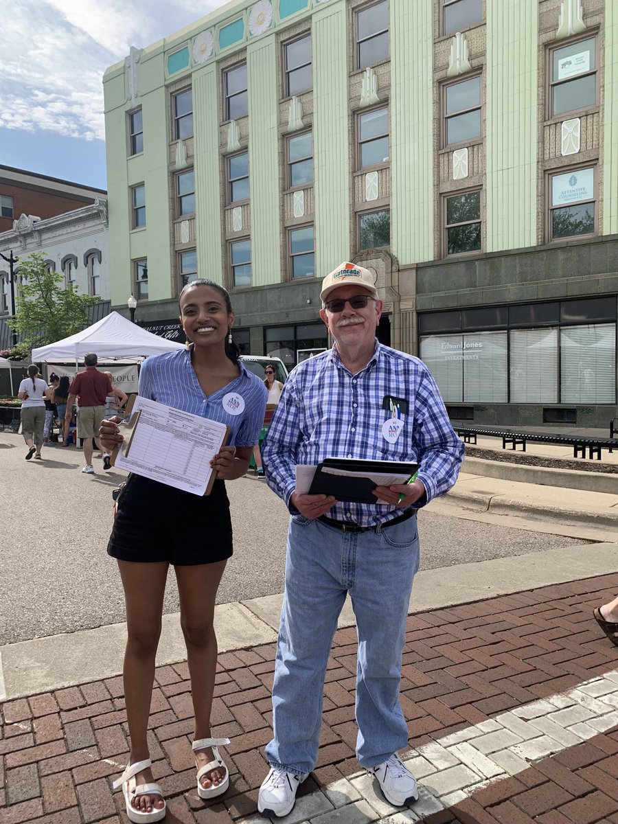 AnnRoeWi's tweet photo. #TeamRoe collected signatures this weekend to get my name on the ballot. This is the first step to winning #WI01 this fall. https://t.co/LiOw6imcpo