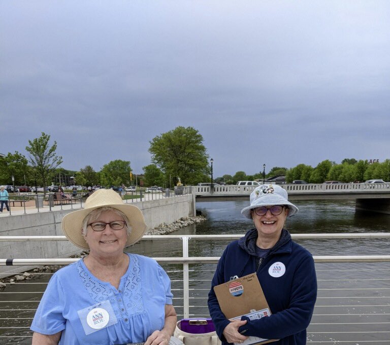 AnnRoeWi's tweet photo. #TeamRoe collected signatures this weekend to get my name on the ballot. This is the first step to winning #WI01 this fall. https://t.co/LiOw6imcpo