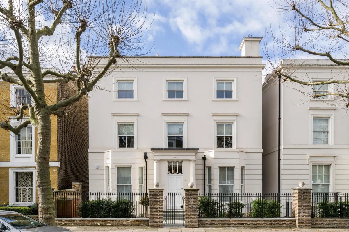 theinterieur's tweet photo. An impressive six bedroom residence 🤩 (St Johns wood, London) https://t.co/evAGaA64Ri