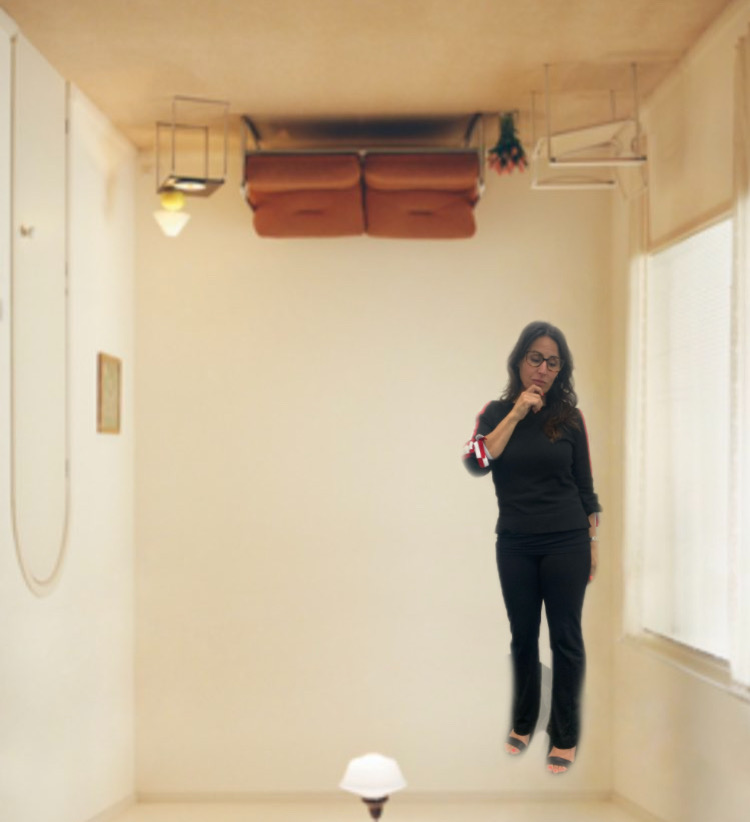 CronkiteAgency's tweet photo. Welcome to the PR Lab, aka Lisa's House. #HarrysHouse https://t.co/8ZLPVtp41C
