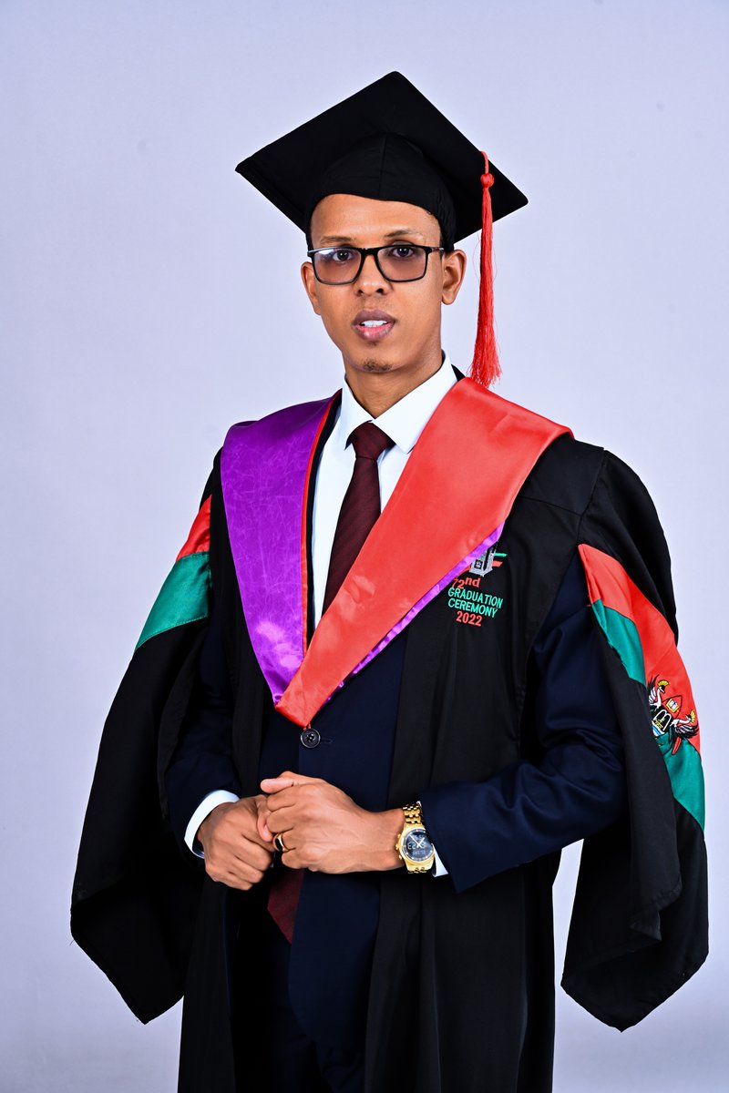 DrOmarElias's tweet photo. #Memory23/05/2022
On this day,I  graduated with bachelor of Dental Surgery from  Makerere University. @MakCHS @MakerereUniversity https://t.co/cGWkkGbfWf