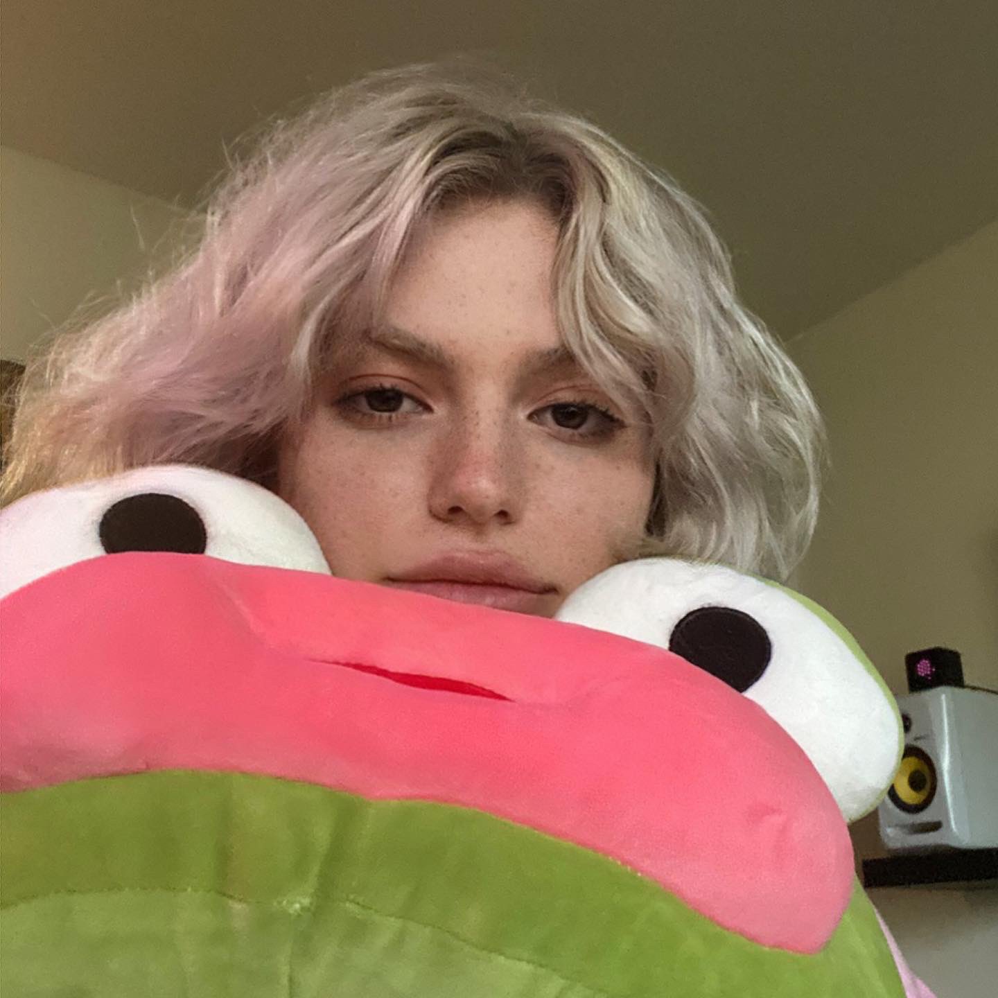 TW Pornstars - 1 pic. Freyah 🩷🪽. Twitter. Frogge supremacy 🐸. 9:00 PM