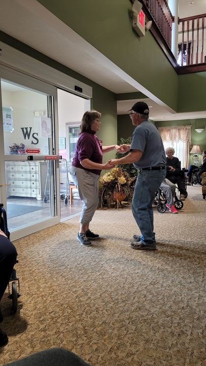 WoodstoneSL's tweet photo. Home Again came to play for our Rice Lake community! 🎶 Everyone had a good time singing along, and dancing! https://t.co/4iJ3De1Mpd