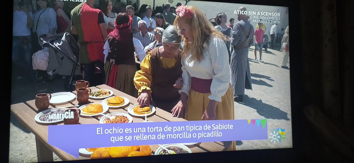 martoslendinez's tweet photo. CanalSur resuelve la gran duda de la Loma. Ni Úbeda, ni Baeza, los ochios son de Sabiote 😎 https://t.co/AurnVEPW43