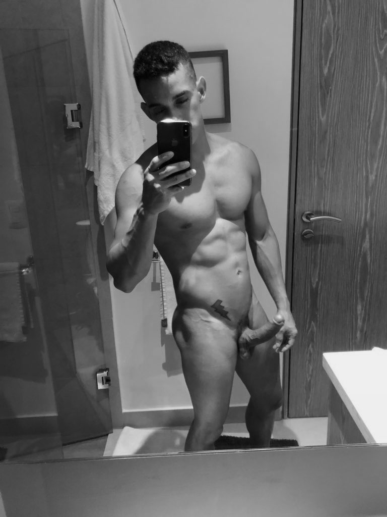 mikecastle232's tweet photo. De cumpleaños les voy a regalar 15 pases a mi Onlyfans al azar dando #RETWEEET 🔥

https://t.co/1RD4kKpiHX
https://t.co/xaPfMiguoI https://t.co/KQGcPWRxBr
