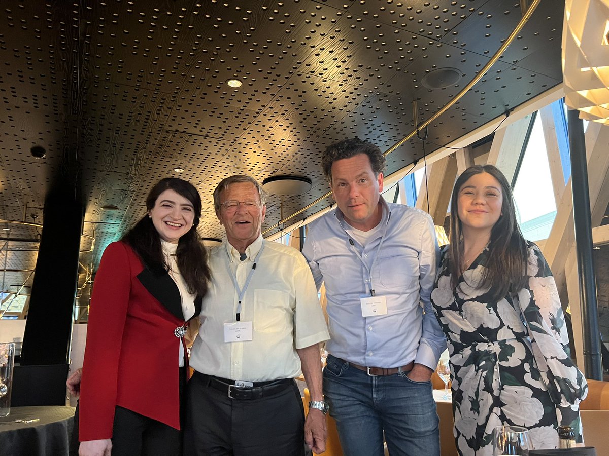 Z88Lham's tweet photo. Amazing week, CAST annual meeting and Rectal Cancer Forum! Well-deserved appreciation to Annet Roodvoets Cock van de Velde Anna Martling  Per J. Nilsson Alex Vahrmeijer Christophe Portal Frauke Alves Emiel Schaap Dennis Doorakkers Pedro Garcia da Silva Koen Peeters Peter Kuppen🇸🇪 https://t.co/48J31Mdhuw