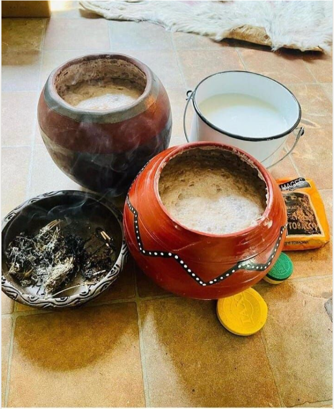 drdenebele's tweet photo. Drdene Bele expert in traditional healing I fully acknowledge my Traditional Healer services that have helped hundreds of people find love, wealth and prosperity Randburg, Joburg, Sandton. Northgate Northcliff. I also provide international services or online services +27835805415 https://t.co/yMVdtTEeyr