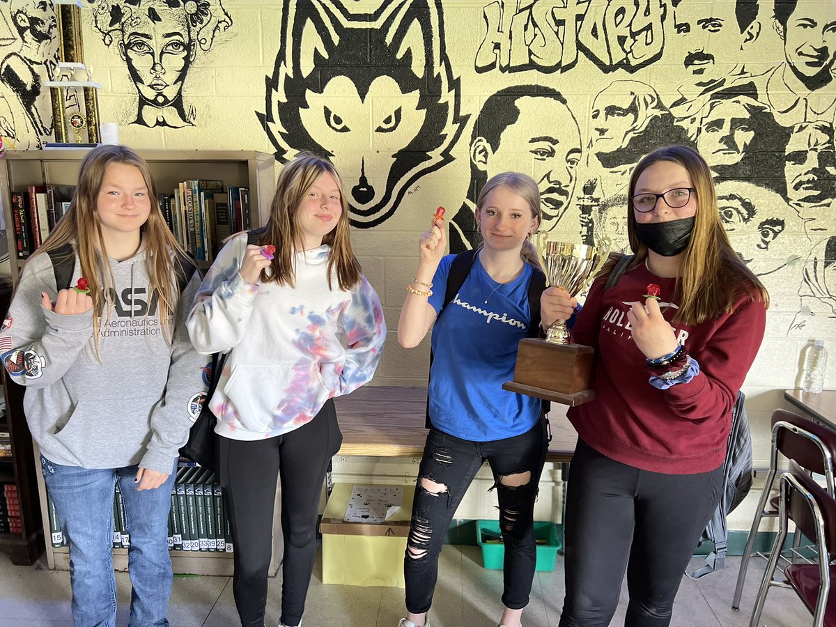 Some of this year’s 2022 Team 8-2 Social Studies Summative Assessment Trivia Champs! #Rings #Champs 🏆 <a href="/HarlemMS/">Harlem Middle School</a>
