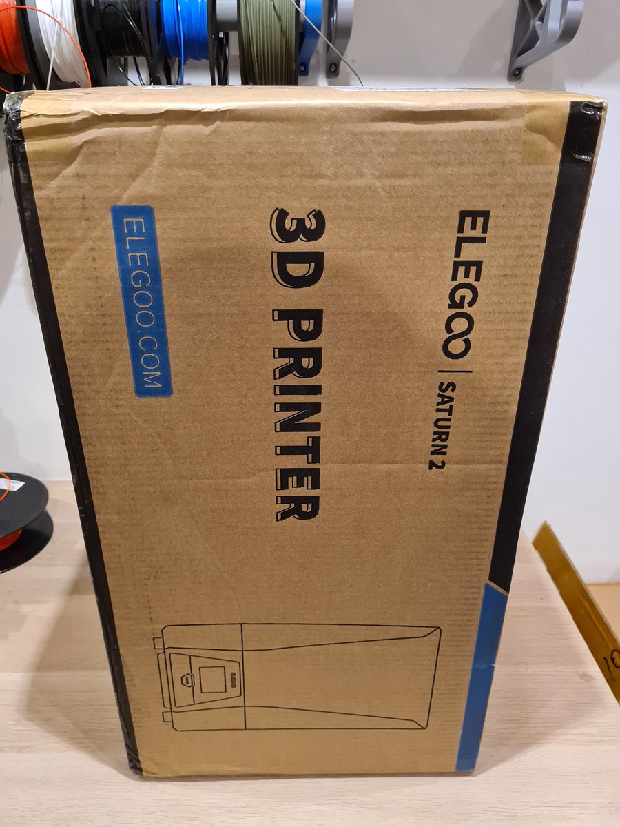 3DSerialTesteur's tweet photo. Nouvelle @Elegoo_Official Saturn 2 reçue ce matin 😀

Imprimante résine avec écran 8k, hâte de voir les premiers prints sortir de cette machine !

#impression3d #3dprinting https://t.co/gJkxyTjpg4
