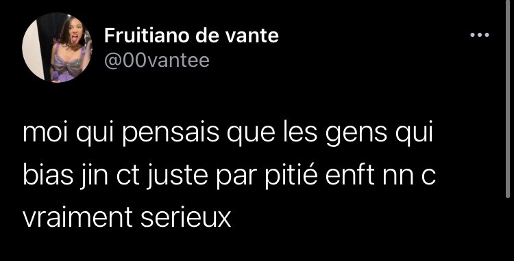 reportforbtsFR's tweet photo. N’INTERAGISSEZ PAS ⚠️ signalez les comptes de ces deux personnes solo stan qui critiquent j!n et ont critiqué à plusieurs reprises les autres membres 
Liens des profils : 
https://t.co/N4xKCuU7pF
https://t.co/q6wmW1Nt1I https://t.co/FLMLgaC9qM