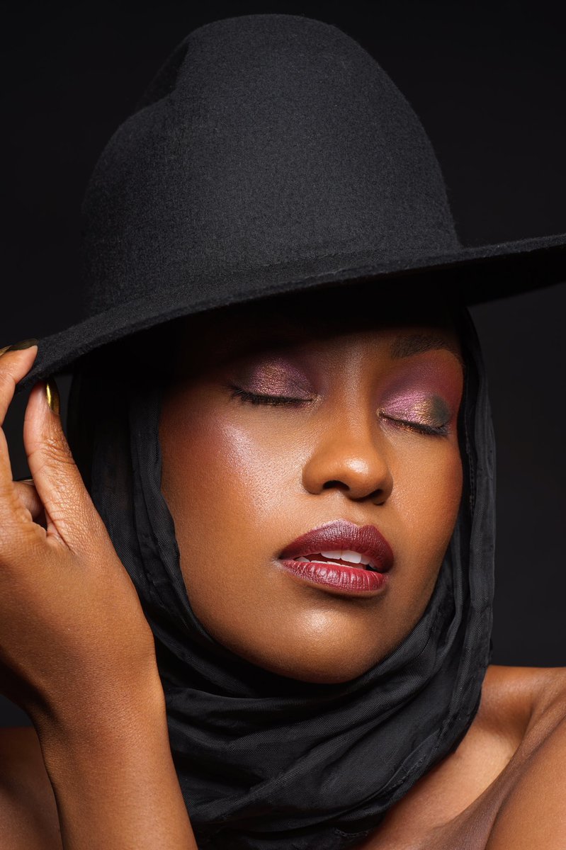 Dayo Lila tweet media