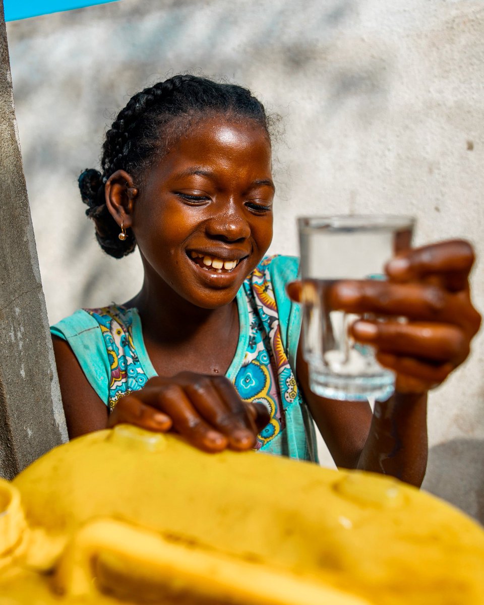 charity: water tweet media
