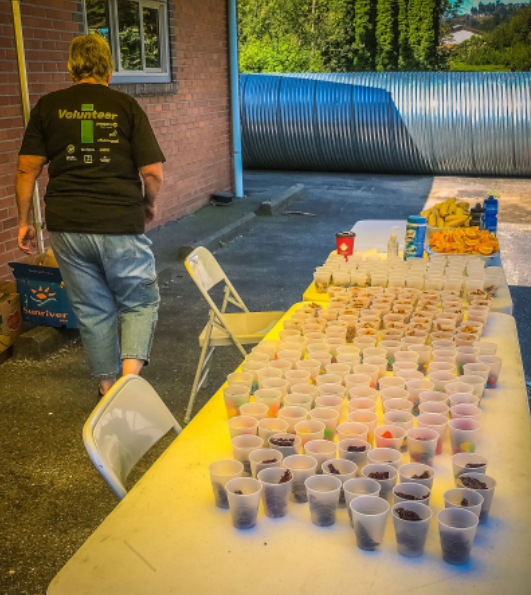 ValleyGranFondo's tweet photo. VOLUNTEER WITH US! Our event wouldn’t be possible without our amazing volunteers! If you’re interested in helping out or learning more sign up at the link in our bio! https://t.co/h2jIKnQ4xC