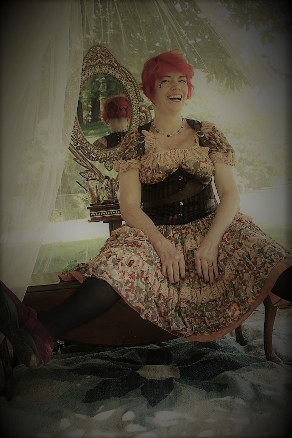 Nasturt64065522's tweet photo. Had a lovely photo shoot getting ready for the June 3rd Cascadia Debut of my Lucky 13 Carnival! https://t.co/afu7nxv93C