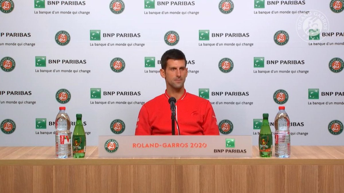"Estoy afectado porque no podré defender los 4.000 puntos de Australia y Wimbledon 2021, pero estoy feliz de ver que la ATP y los jugadores decidieron mostrarle a Wimbledon que cuando tomas una decisión equivocada, hay consecuencias".
El N°1, Djokovic