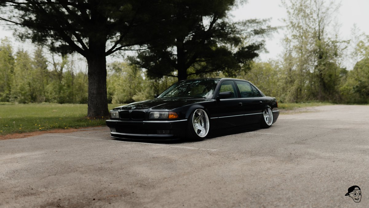 realadamsoper's tweet photo. Gray's E38 7 Series https://t.co/MaZv0Hy0kf