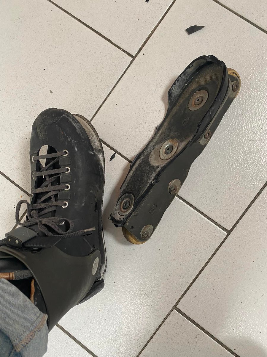 25 years riding my <a href="/GoRollerblade/">Rollerblade</a> Dirks. Loved them from the first sight to their last breath. <3
