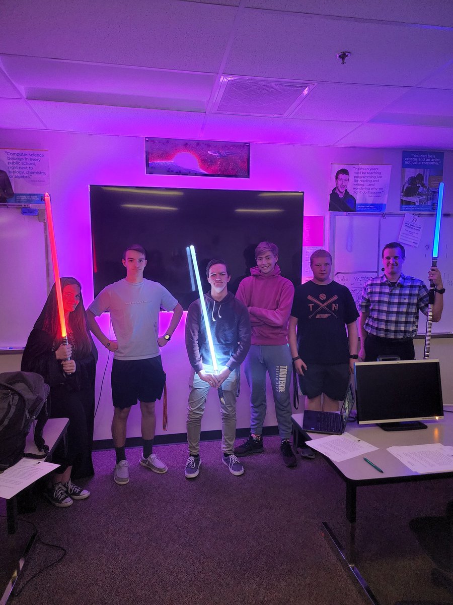 millardwestcs's tweet photo. Cannot believe that we have to say goodbye to these amazing seniors! We wish them the best and always encourage them to continue in computer science and their dreams! (Even if that includes coming back for parties and teaching us the new stuff!) Congrats to this class of 2022!❤️ https://t.co/OQphWcNhIe