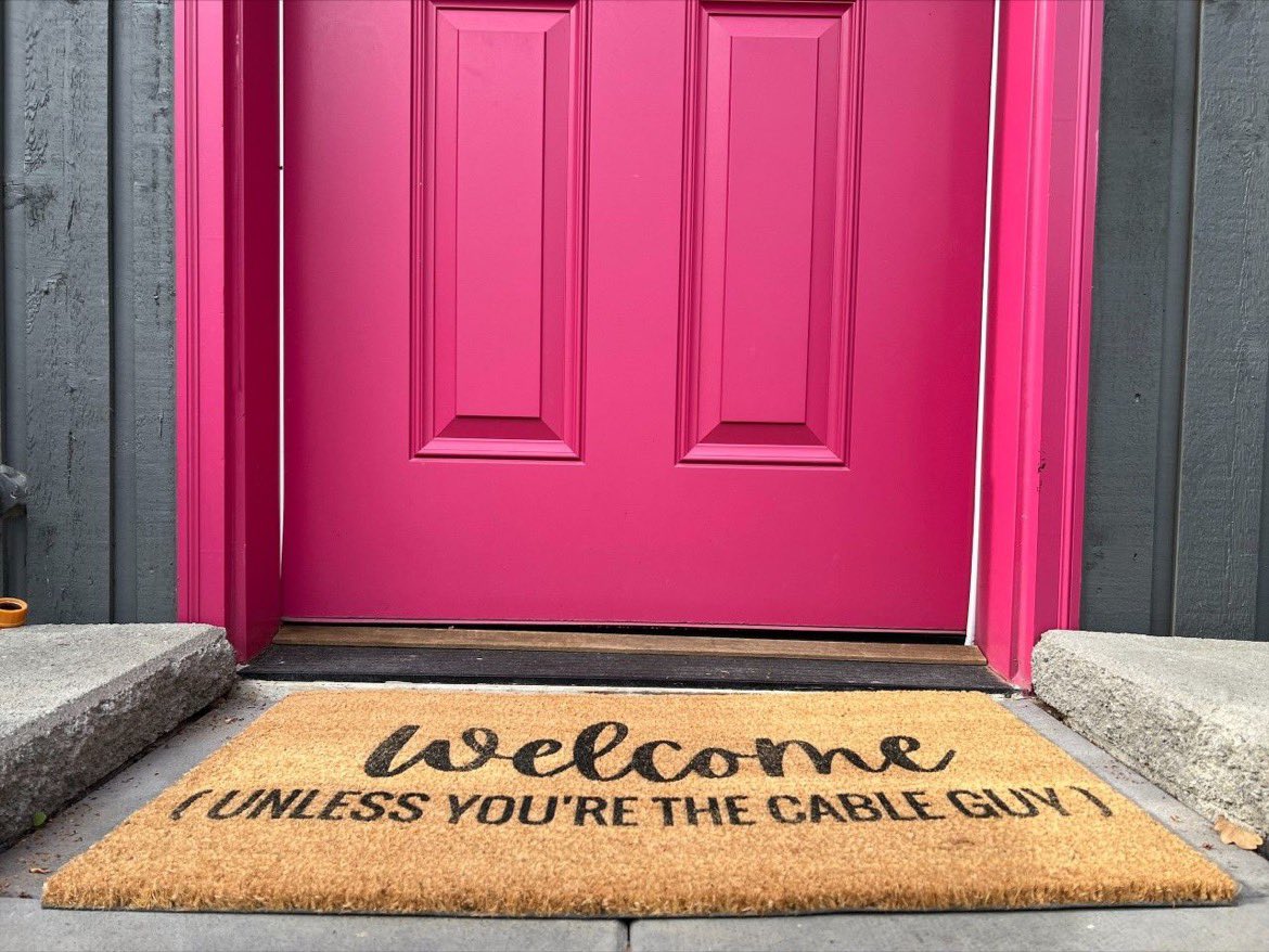 UsaCellular's tweet image. 