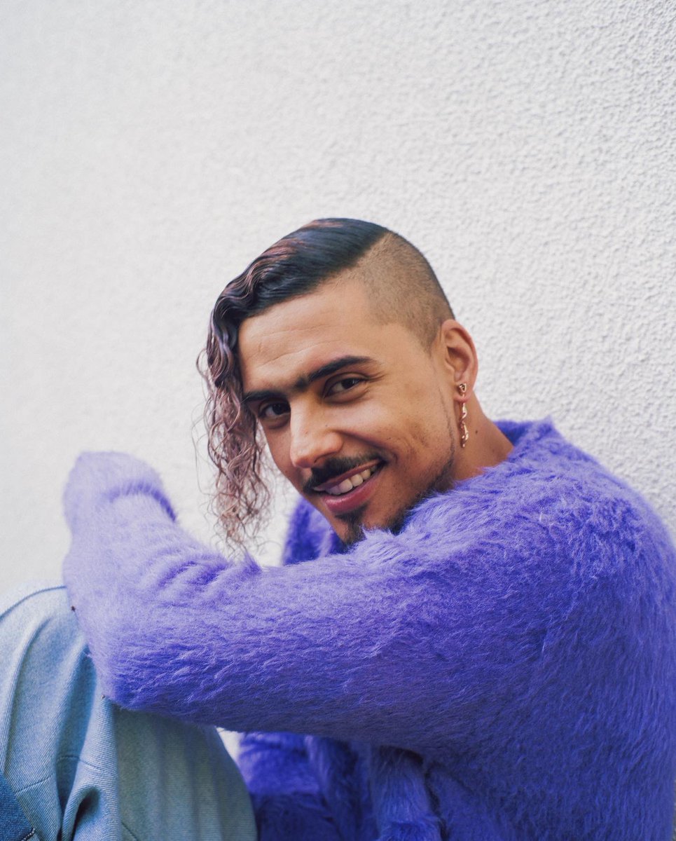 Quincy's tweet photo. PURPLE is the new BLACK ๐ #QsideBside https://t.co/HqR6faGyzQ
