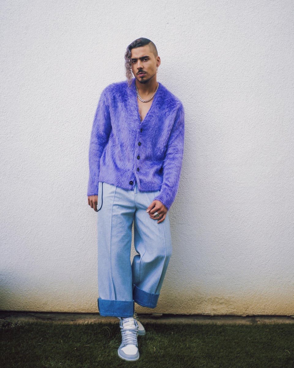 Quincy's tweet photo. PURPLE is the new BLACK ๐ #QsideBside https://t.co/HqR6faGyzQ