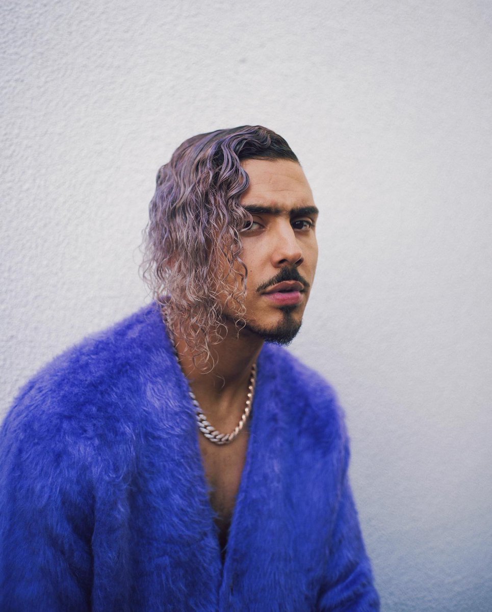 Quincy's tweet photo. PURPLE is the new BLACK ๐ #QsideBside https://t.co/HqR6faGyzQ