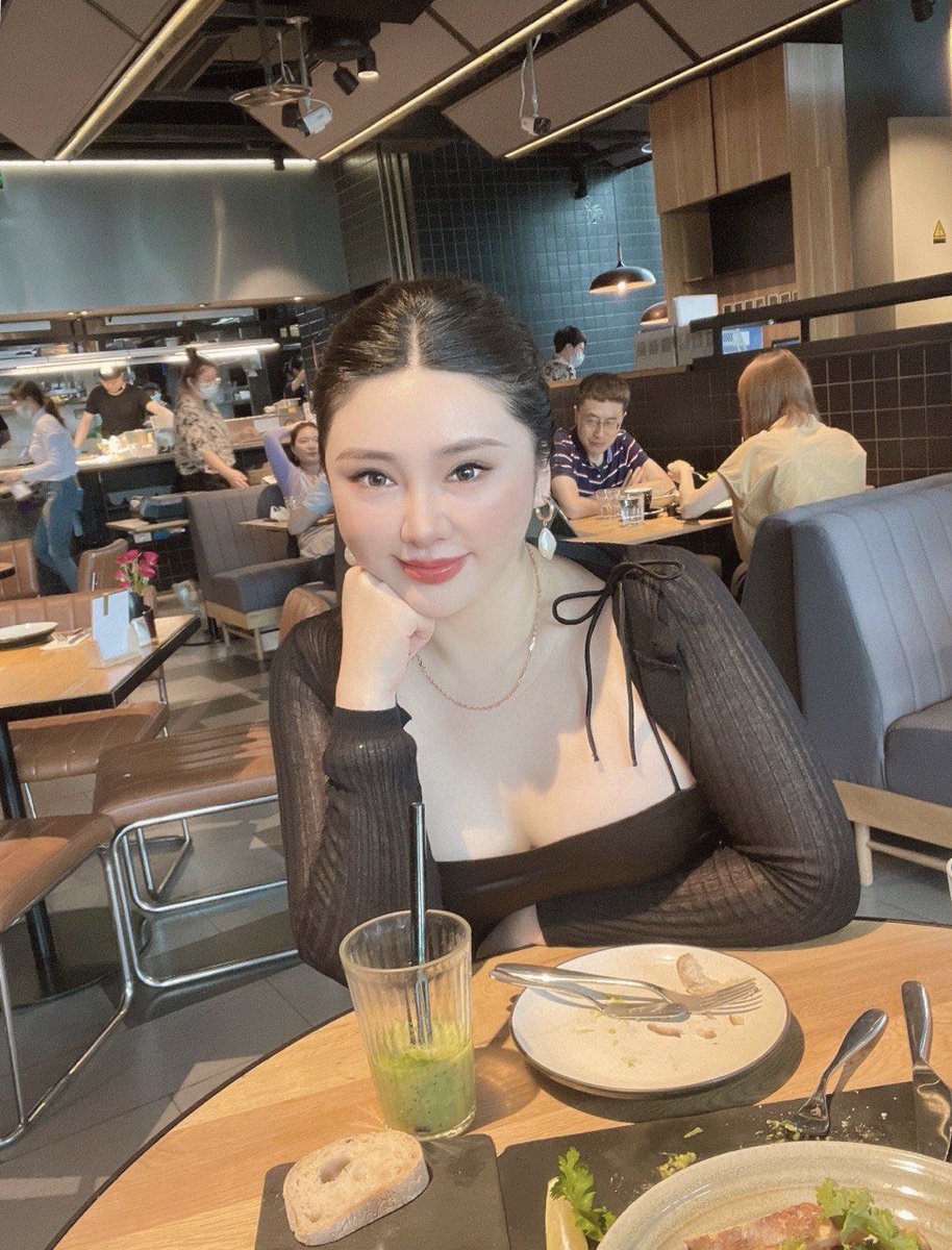 Romantics (@perfect_luna1) on Twitter photo 