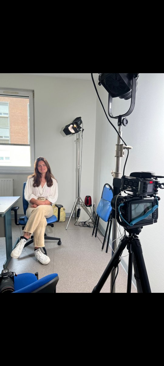 SOFMERofficiel's tweet photo. 👋Something in prep 🎬 !
Something coming 🔜🤩
Shooting in progress 🎥

🙏@mariannemerceur, @Vmonteil, @remy_neris, 
@BonanIsabelle

#sofmer
#rennes2022
#congres 
#mpr
1️⃣, 2️⃣, 3️⃣ décembre 🌨️

⚠️ vous pouvez encore soumettre vos #abstract jusqu'au 2️⃣9️⃣ mai ⏳ https://t.co/zCfbPnUFDT
