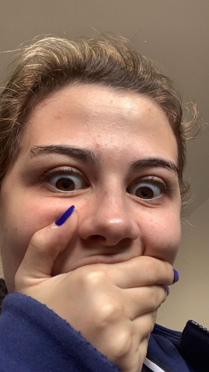 inesroca__'s tweet photo. hilo de marta reaccionando a cosas que me pasan 
@martapsaanchez https://t.co/TqLZsfM67g
