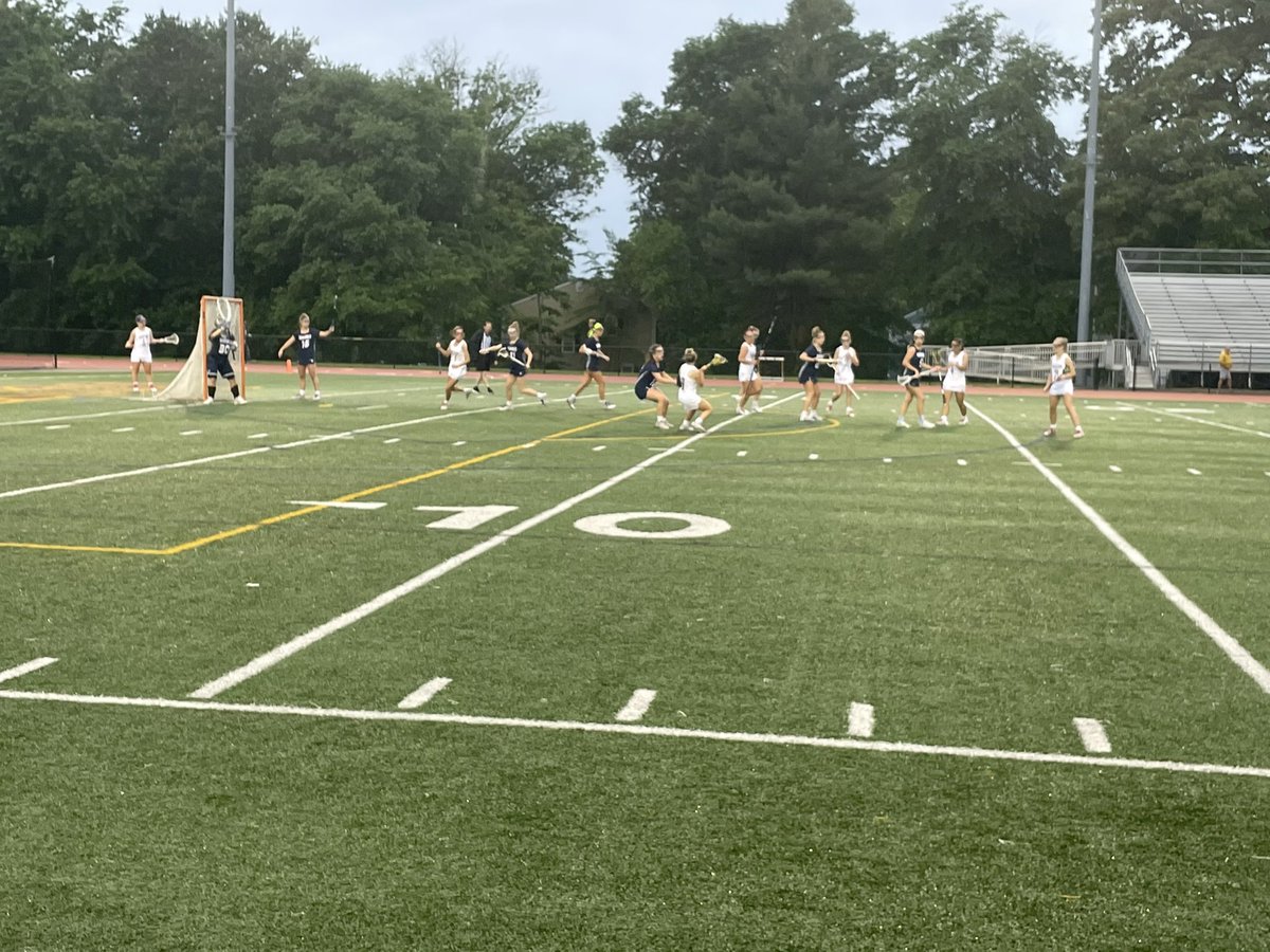 OaktonHS's tweet image. Girls lacrosse gets the win in a close game (17-16) against W&amp;amp;L!  Headed to Region semis! Let’s go Cougars! 💛🥍💛 #WEAREOAKTON