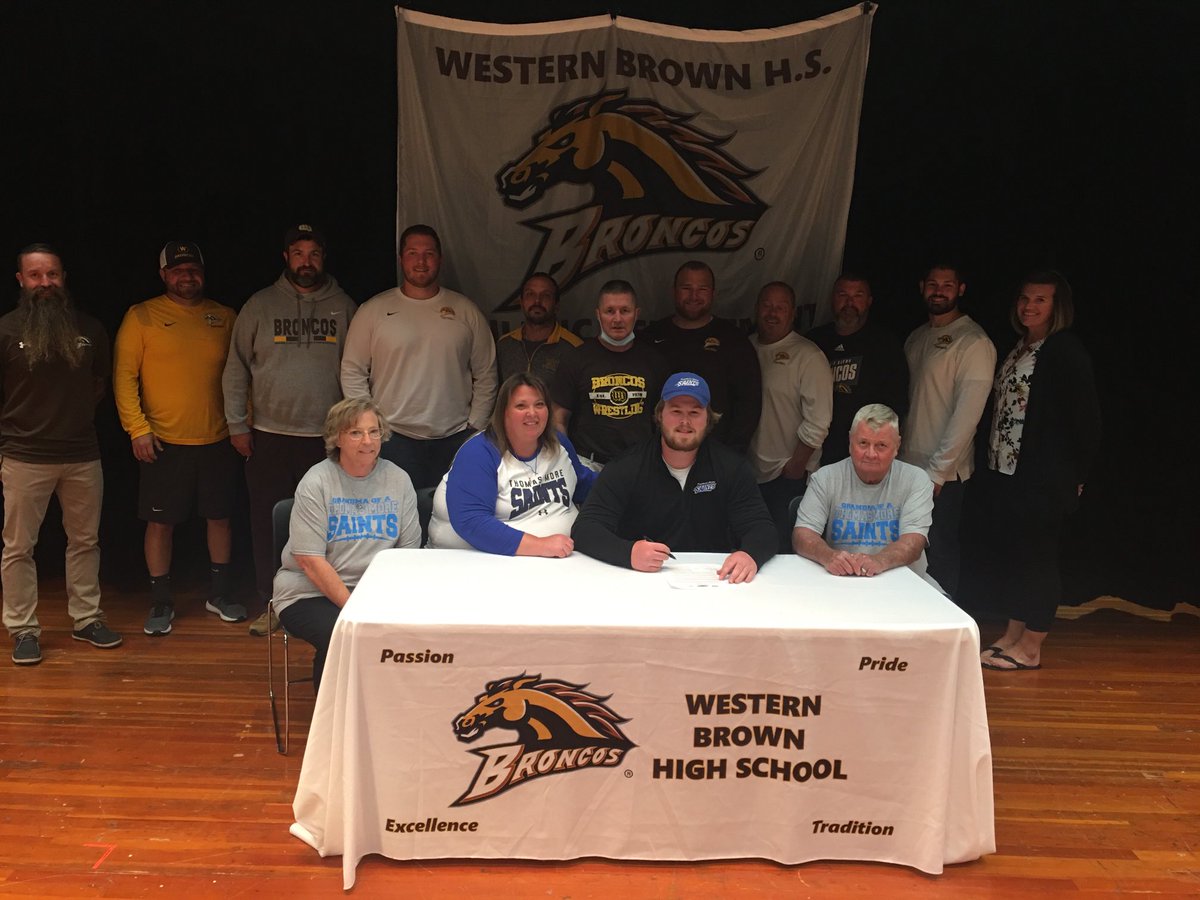 wbhsathletics's tweet photo. Congrats Cam Weil! Signed to play football and run track at Thomas More University! https://t.co/SjUpa5TiVw