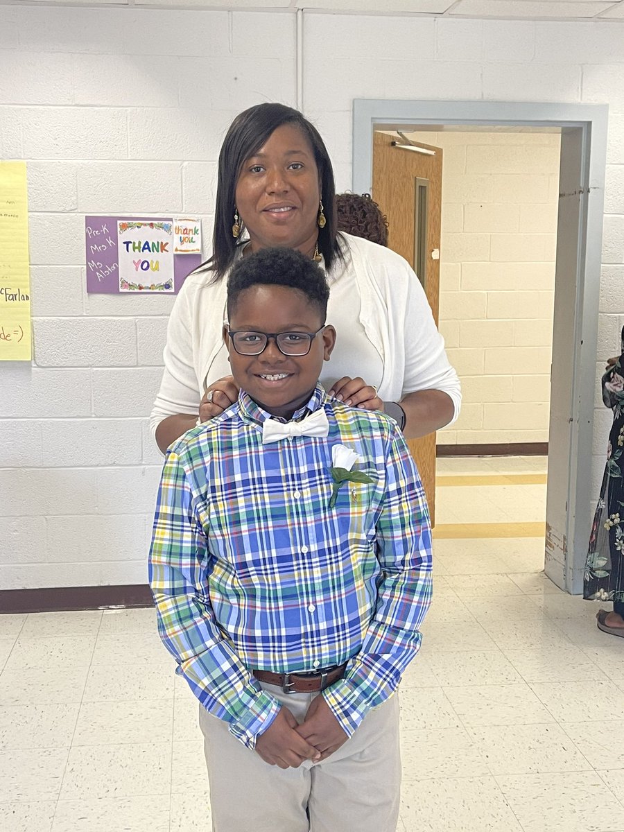 RaftingCreek's tweet photo. On Friday we celebrated the students who made A, A/B, or B honor roll during the first, second, and third nine weeks! Congratulations students on the hard work you consistently put in all year π€©π€©! Keep up the amazing work! #buildingacommunityoflearners #OurWayForward https://t.co/DQ7U1VXOhz