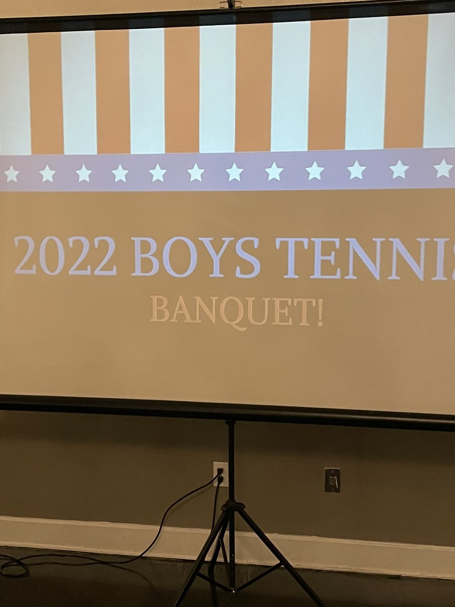 LibEagleTennis's tweet photo. 2022 Liberty Boys Tennis Banquet has started and will be a night of celebrating the season. #LetsGoLibsTennis #TonightWeFeast @EaglesLibertyAD @WSDLibertyHS https://t.co/ShYptAVf1m
