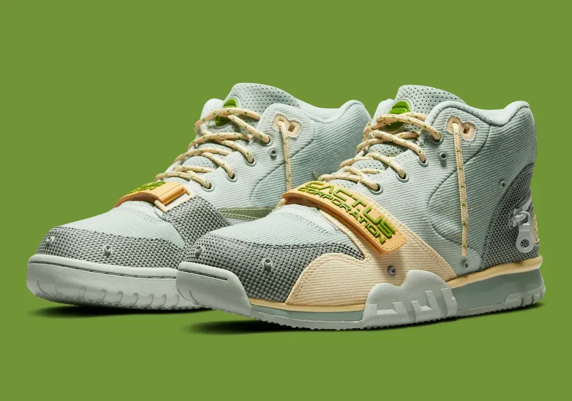 nike_boost's tweet photo. Travis Scott Trainers are dropping on May 27th on SNKRS ($160)
https://t.co/KgQZNkUjjM https://t.co/E4r1OwkCKJ