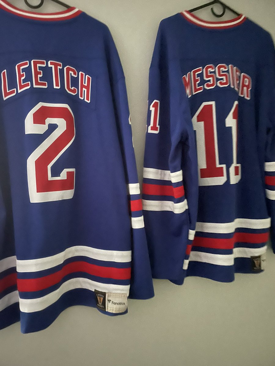 rangerhanky96's tweet photo. Newest additions to the Wall of Fame! #NYR #NoQuitInNY #SpiritOf94 https://t.co/deyRWz0wYV