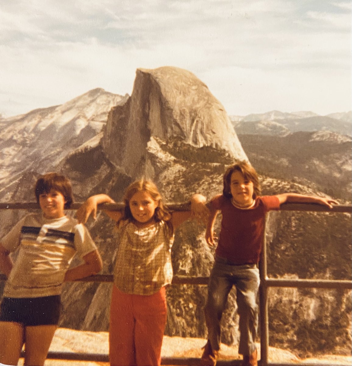 Best Summer vacation as a kid? #yosemitenationalpark #halfdome #roadtrip #summer #brothersandsisters #70sfashion #yepthoseareculottes
<a href="/MaxxxPower68/">Tim</a>