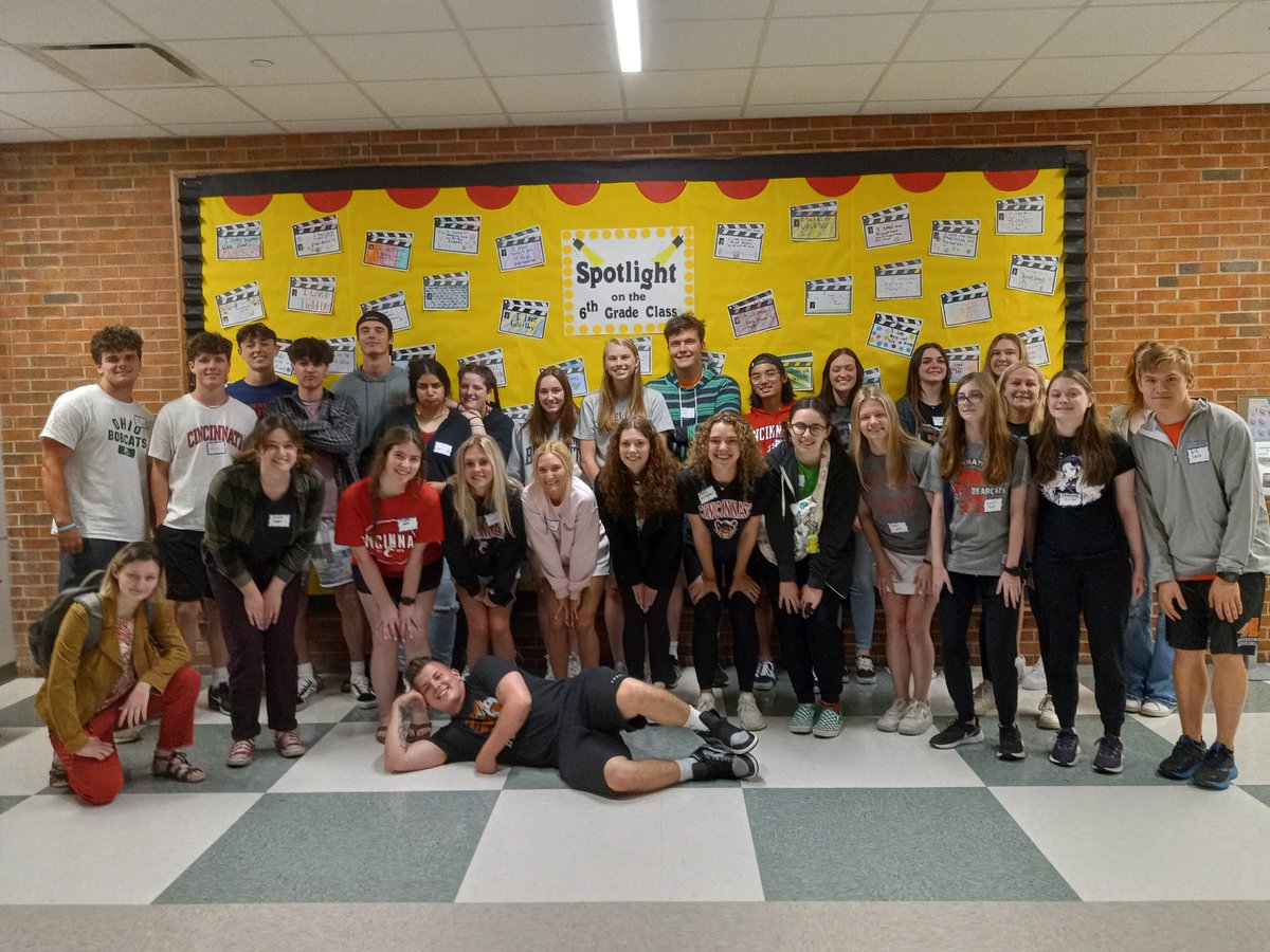 sharkatsherwood's tweet photo. One of my favorite days of the years. Senior Walk Through! So proud of how far these former Sherwood kiddos have come. We are the only elementary that sends students to both our amazing high schools. #ourfuture #comesofar  @SherwoodArcher1 #WeAreFHSD https://t.co/Z0JQm58rMC