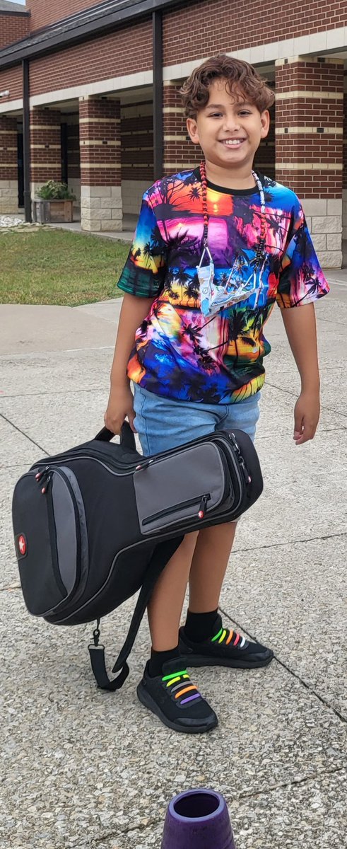 Pretty tropical today.. Just 3.5 more days and 🥳🥳🥳🥳🥳 @DCEtrailblazers