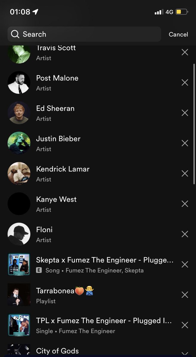 Pov: þú leyfir 2 goons að vera með aux í bilnum þinum