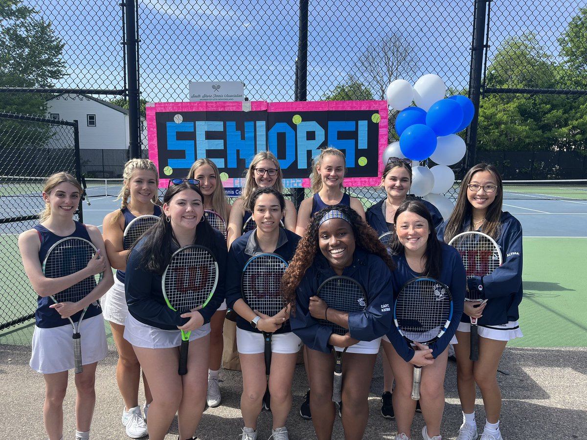 RHSTennisGirls's tweet photo. No better way to end the season than with a 4-1 victory over Mashpee and acknowledging these seniors!! https://t.co/6vsZa1WQnE