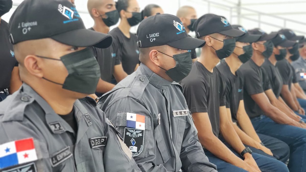 #Coclé | Efectivos policiales participan de la inauguración de la segunda fase de la Academia de Formación Penitenciaria Andrés Gutiérrez Bonilla, en el corregimiento de El Roble, distrito de Aguadulce. #TrabajandoPorPanamá
